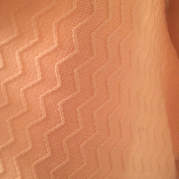 Pink Sweater - Picture 6 of 6